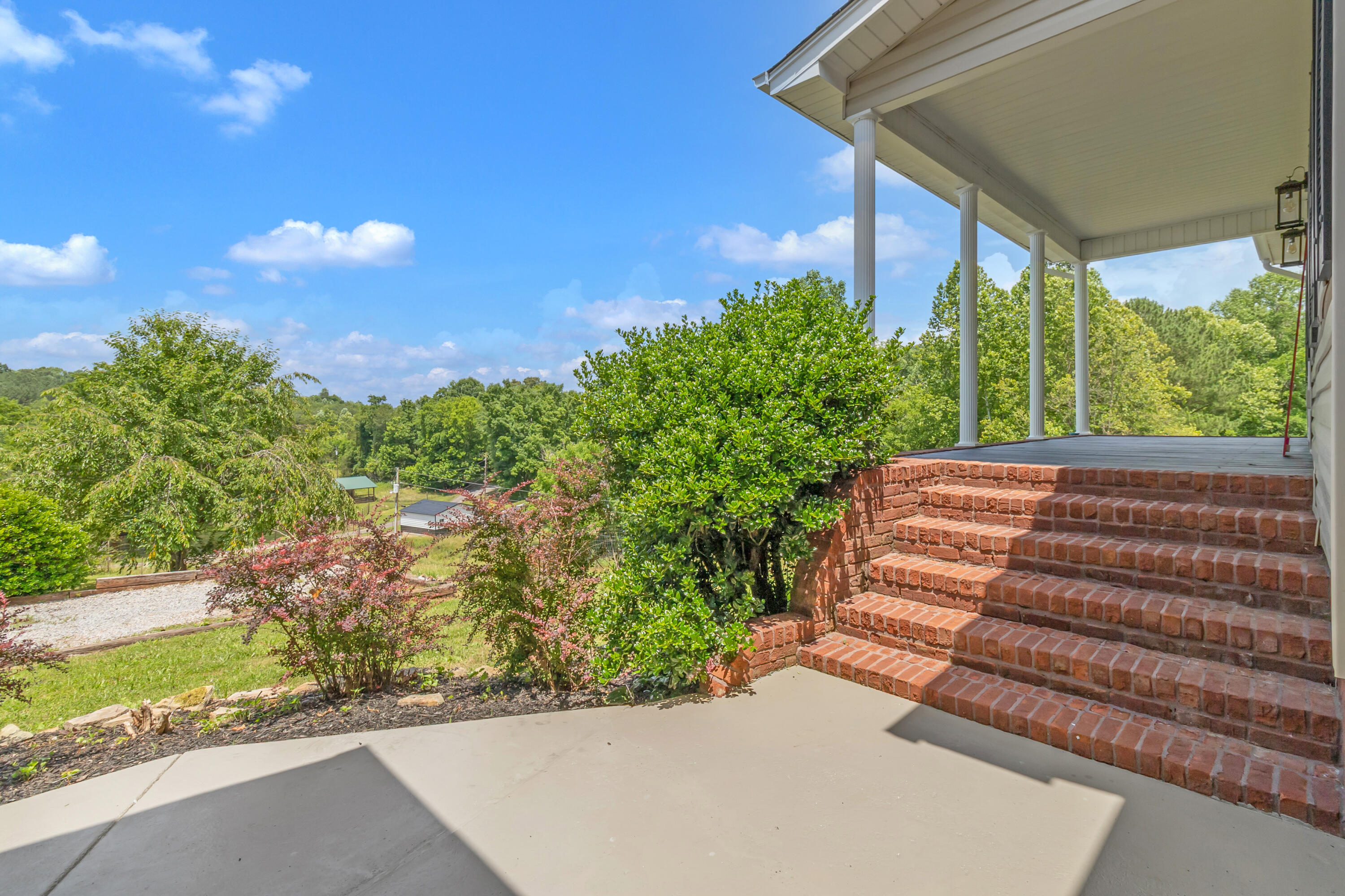 128 County Road 755 Riceville, TN 37370 - Photo 5 of 29 County Rd 755-5