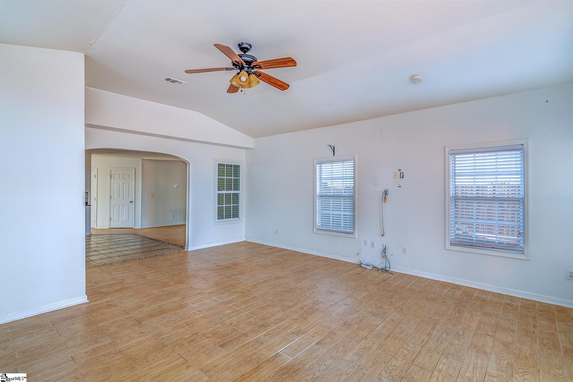 203 Ridgebrook Way Greenville, SC 29605 - Photo 14 of 36 Gallery Image 14