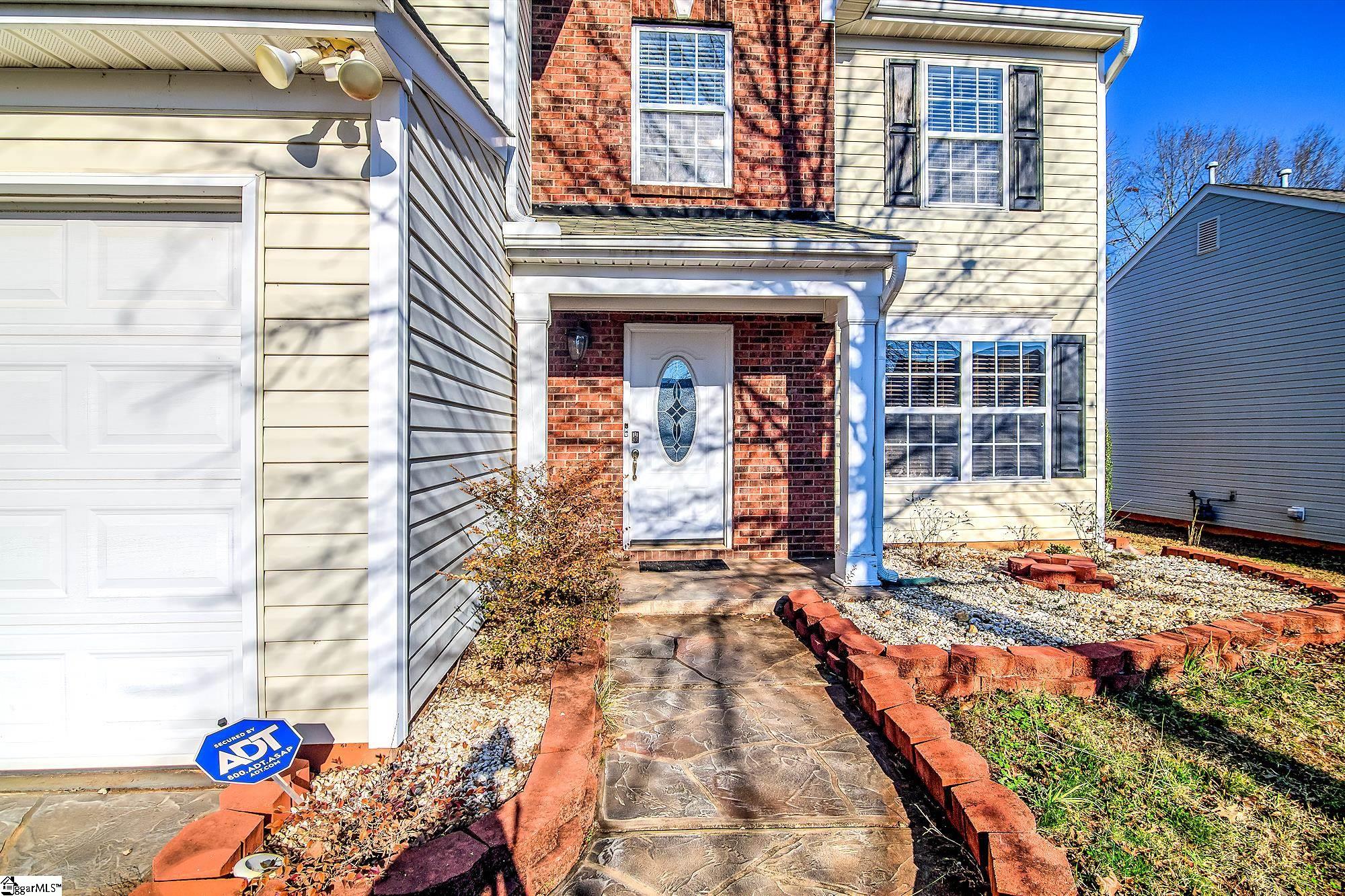 203 Ridgebrook Way Greenville, SC 29605 - Photo 4 of 36 Gallery Image 4