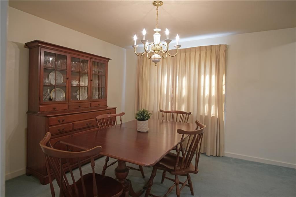 337 Rockhill Road Pittsburgh, PA 15243 - Photo 8 of 21