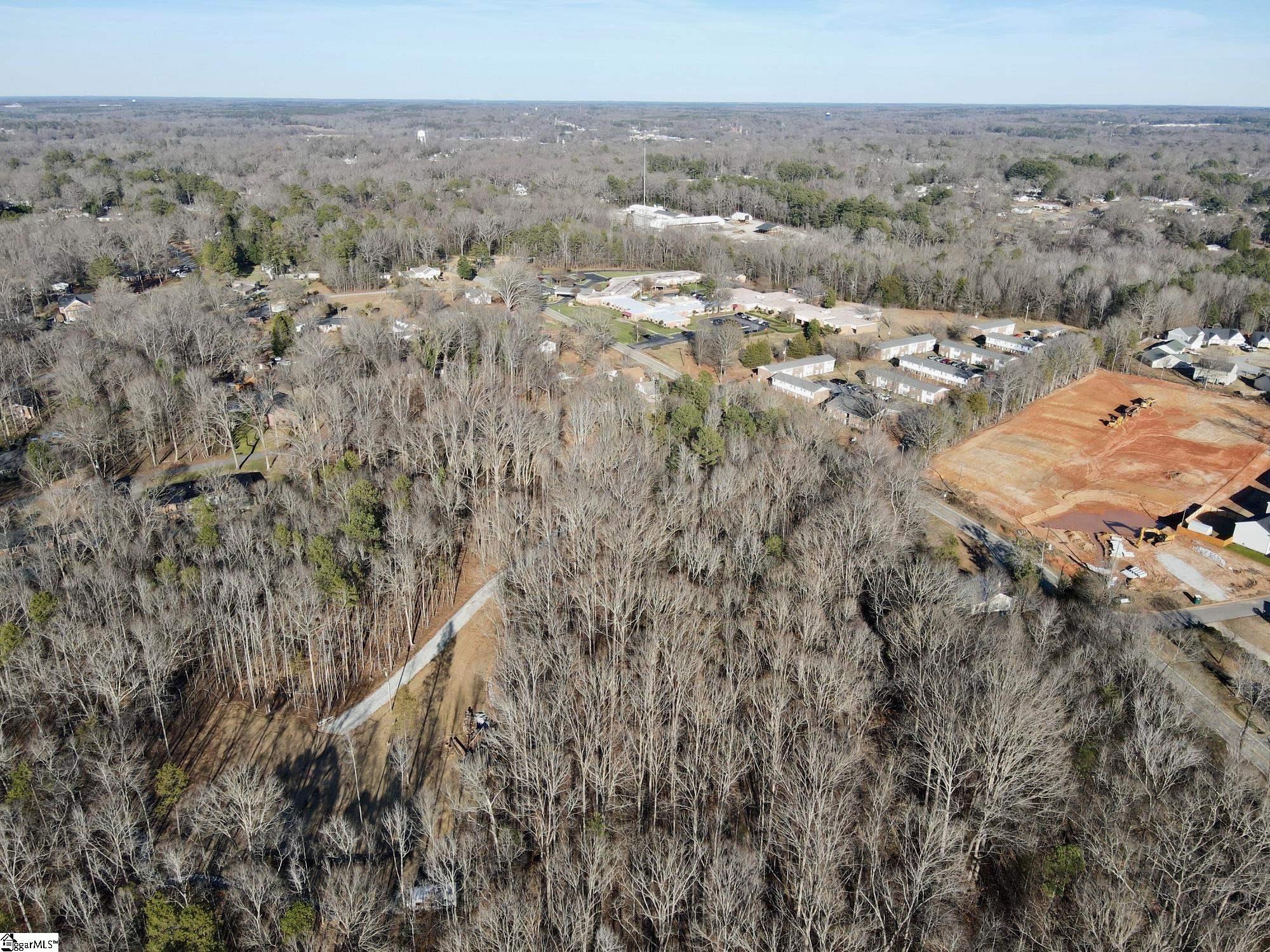 514 Pinehaven Street Laurens, SC 29360 - Photo 6 of 6