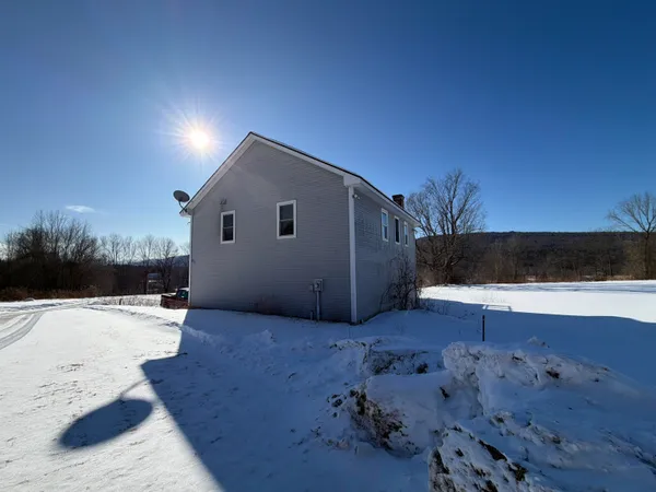 $650,000 | 85 Elm Hill Drive, Clarendon, VT 05759