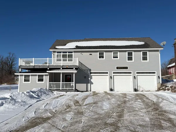 $650,000 | 85 Elm Hill Drive, Clarendon, VT 05759