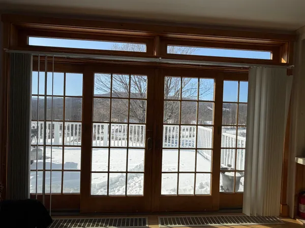 $650,000 | 85 Elm Hill Drive, Clarendon, VT 05759