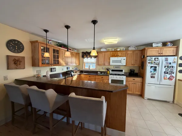 $650,000 | 85 Elm Hill Drive, Clarendon, VT 05759