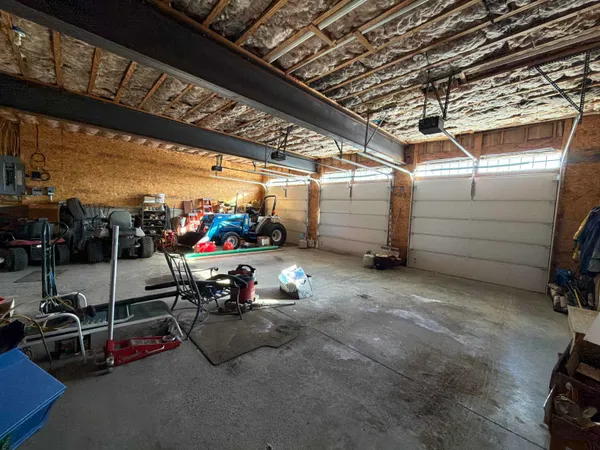 $650,000 | 85 Elm Hill Drive, Clarendon, VT 05759