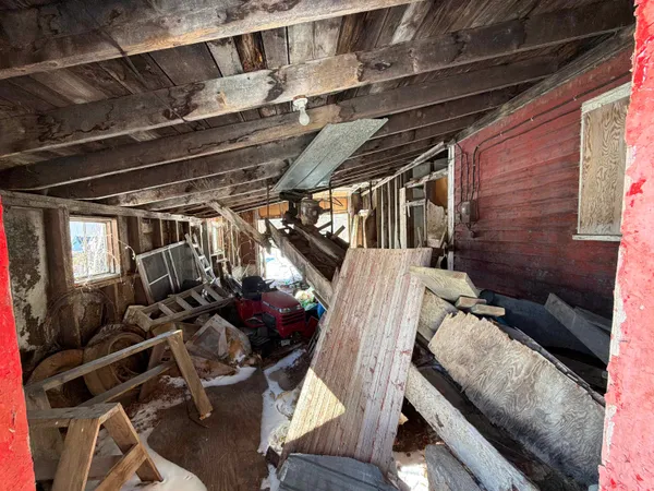 $650,000 | 85 Elm Hill Drive, Clarendon, VT 05759