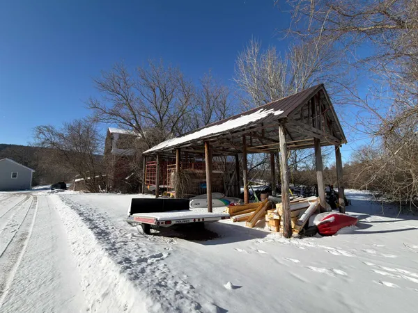 $650,000 | 85 Elm Hill Drive, Clarendon, VT 05759