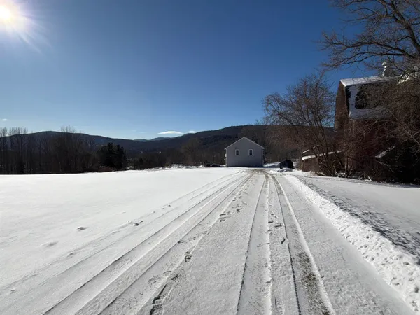 $650,000 | 85 Elm Hill Drive, Clarendon, VT 05759