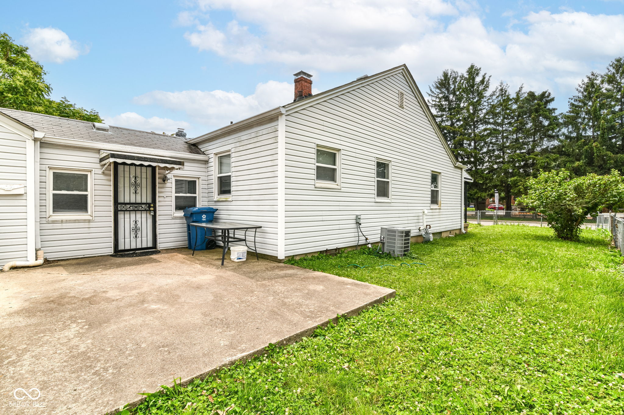 1410 East 46th Street Indianapolis, IN 46205 - Photo 22 of 26
