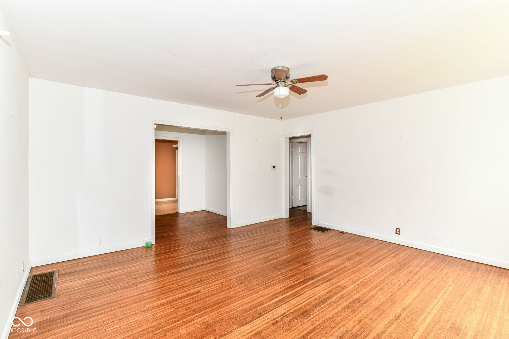 1410 East 46th Street Indianapolis, IN 46205 - Photo 5 of 26