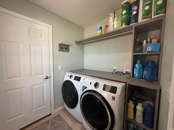 $319,900 | 4560 Marble Drive, Newburgh, IN 47630