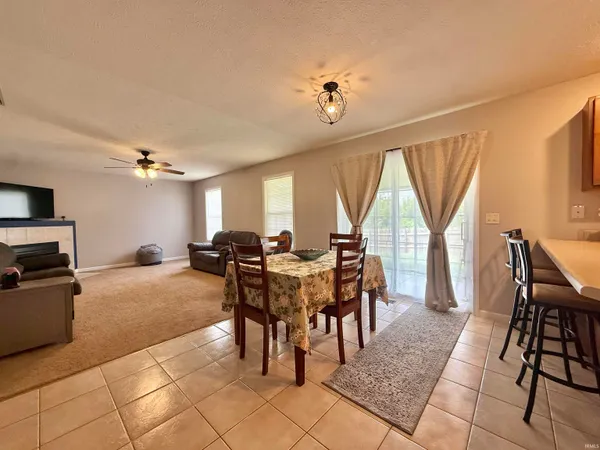 $319,900 | 4560 Marble Drive, Newburgh, IN 47630