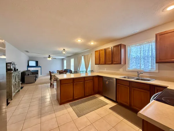 $319,900 | 4560 Marble Drive, Newburgh, IN 47630
