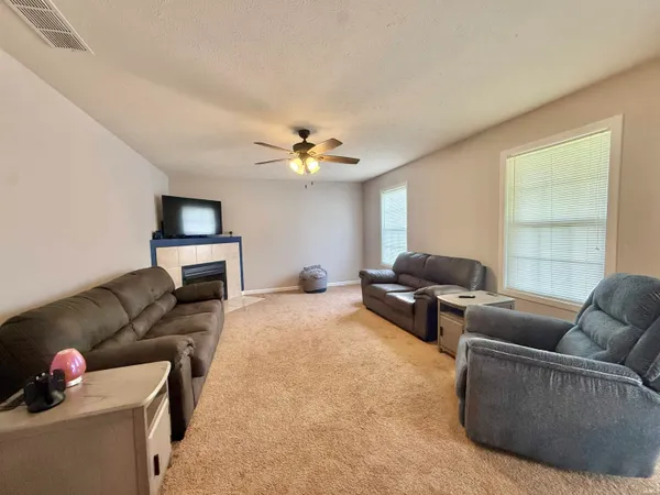 $319,900 | 4560 Marble Drive, Newburgh, IN 47630