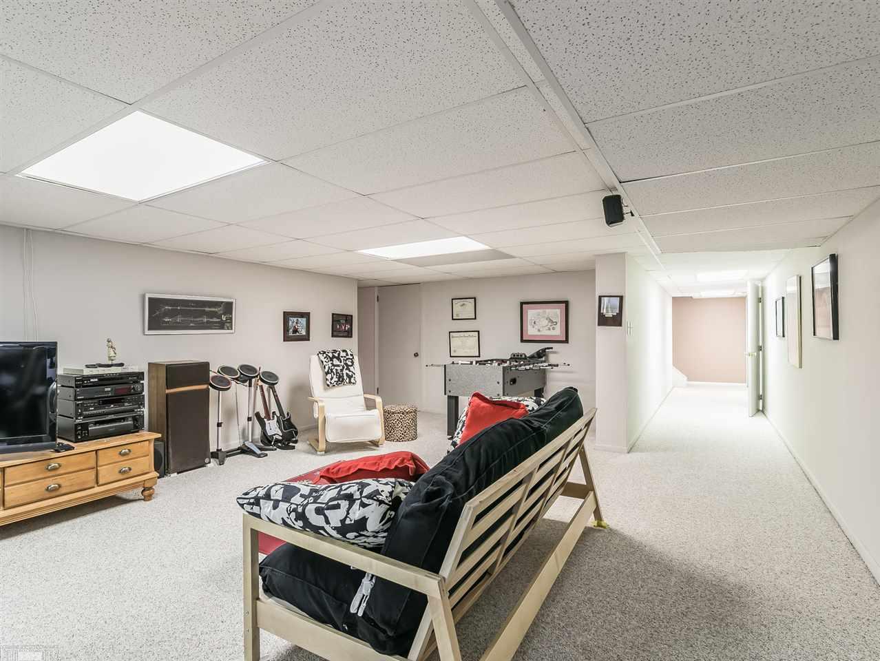 525 Shelden Road Grosse Pointe Shores, MI 48236 - Photo 40 of 51