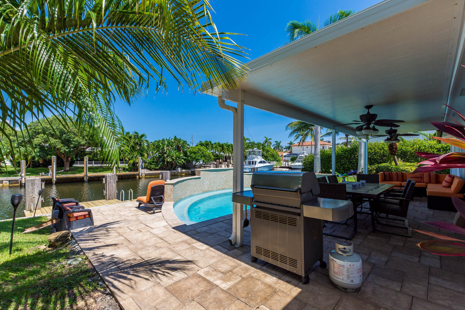 817 Northeast 71st Street Boca Raton, FL 33487 - Photo 20 of 43 817 NE 71st St Boca Raton FL-large-052-0