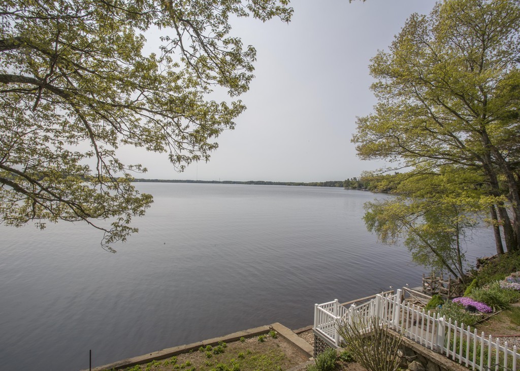 24 Dunbar Road Lakeville, MA 02347 - Photo 1 of 22 Gallery Image 1