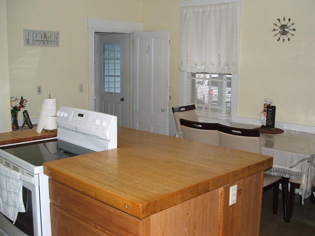 76 Temple Street Saco, ME 04072 - Photo 12 of 54 12