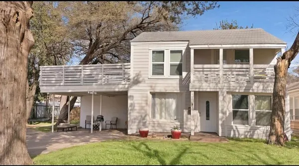 $1,200 | 928 South Windomere Avenue, Unit D, Dallas, TX 75208