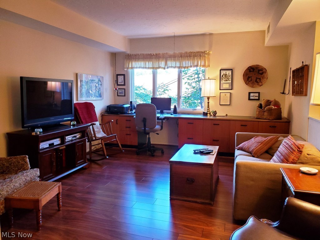 3701 Mayfield Road, Unit 212 Cleveland Heights, OH 44121 - Photo 12 of 19 Gallery Image 12