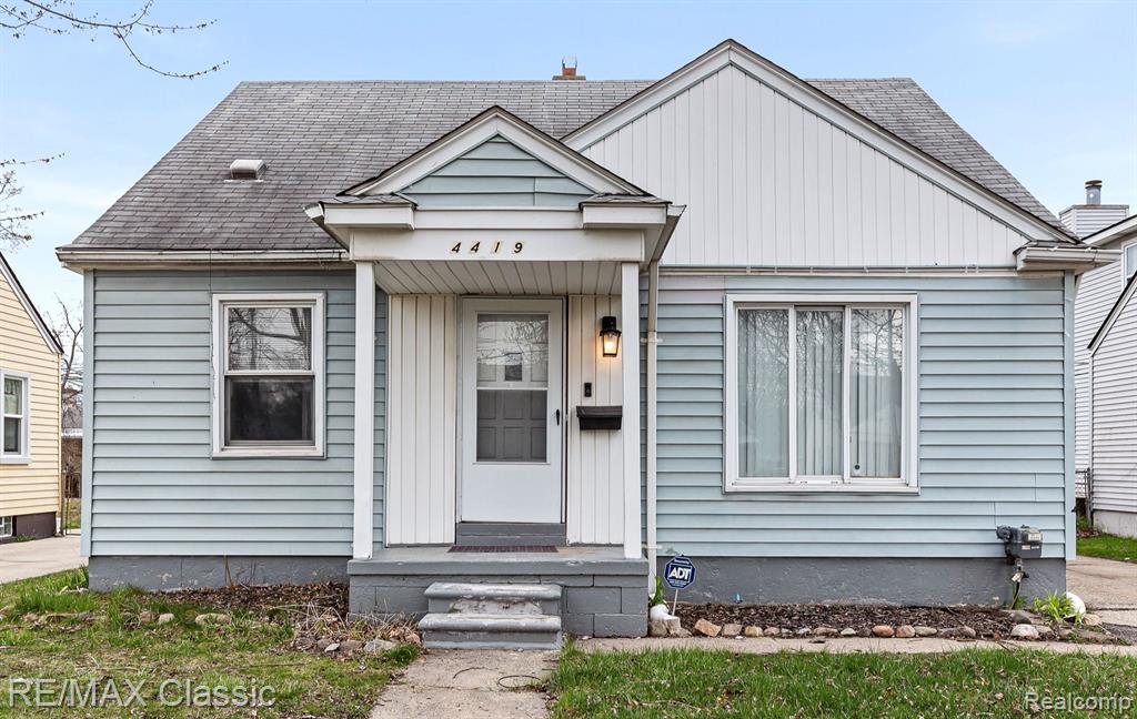 4419 Howe Road Wayne, MI 48184 - Photo 1 of 28