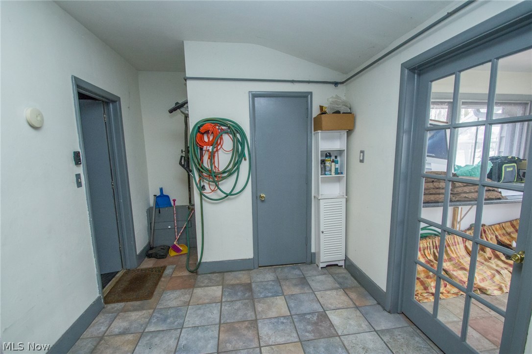 29150 South Woodland Road Pepper Pike, OH 44124 - Photo 20 of 28
