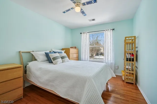 $789,000 | 1 Smoke House Court, Whitehouse Station, NJ 08889