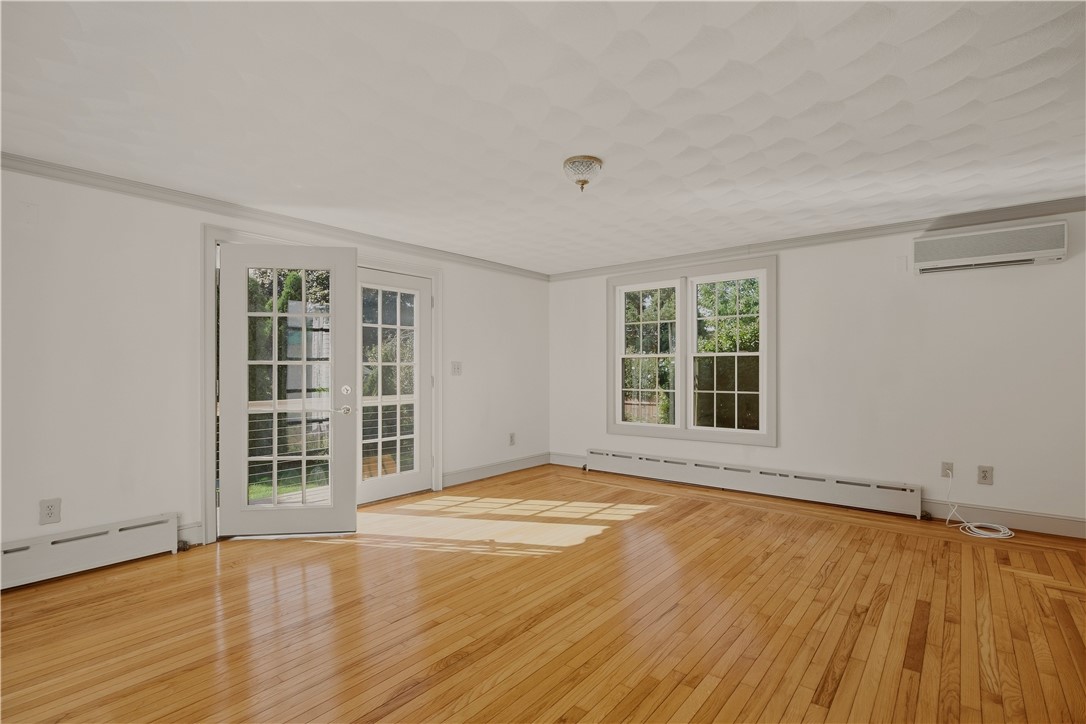 8 Fort Hill Road Bristol, RI 02809 - Photo 15 of 46 Gallery Image 15