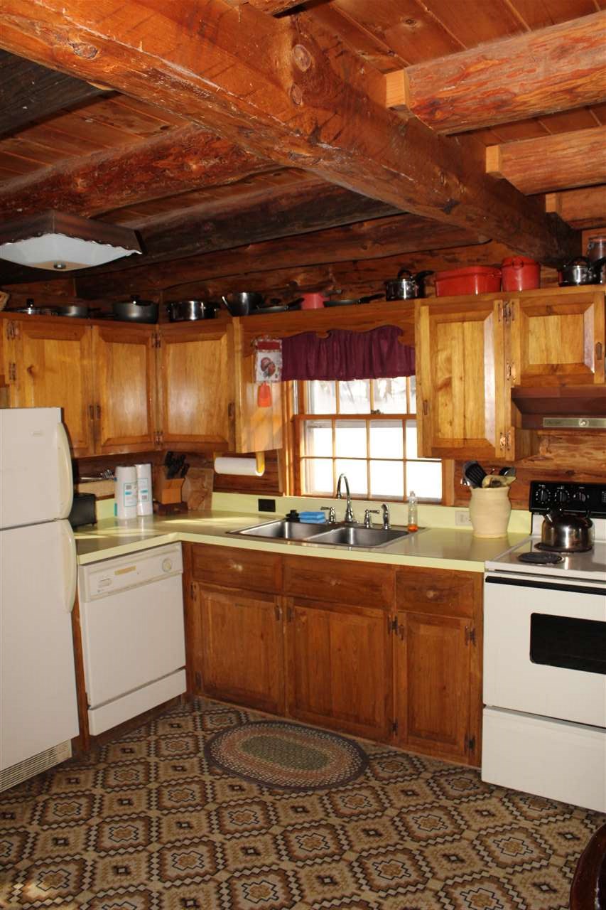 809 Sawmill Road Wardsboro, VT 05360 - Photo 15 of 21 Gallery Image 15