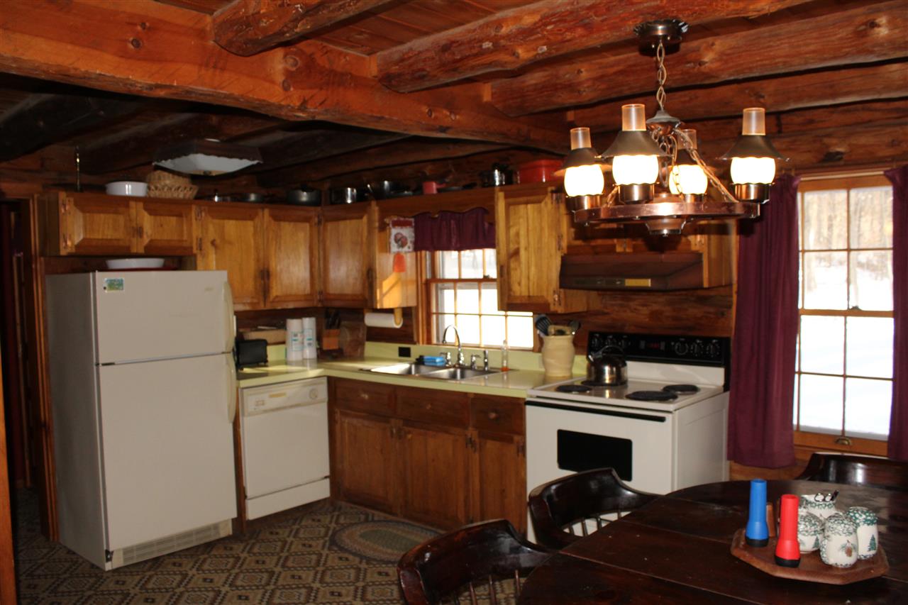 809 Sawmill Road Wardsboro, VT 05360 - Photo 5 of 21 Gallery Image 5