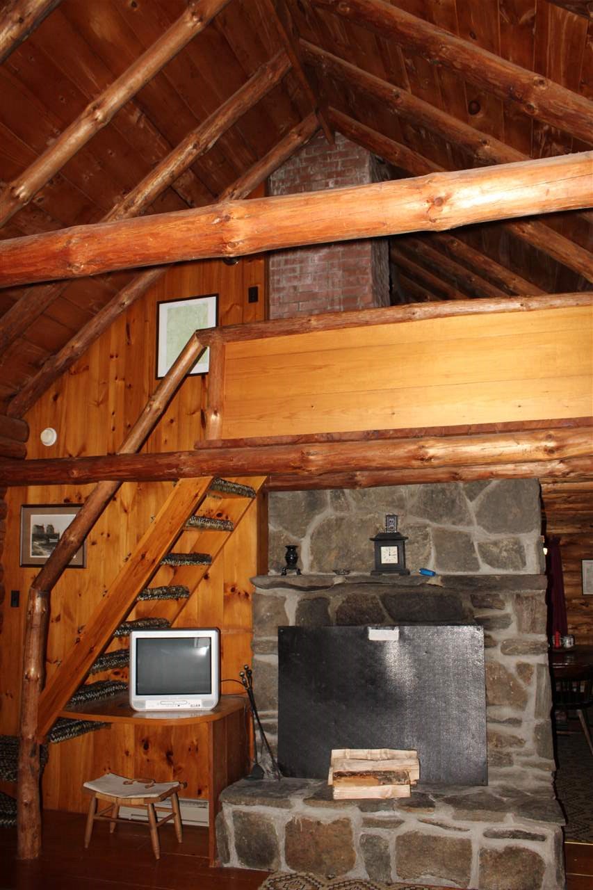 809 Sawmill Road Wardsboro, VT 05360 - Photo 7 of 21 Gallery Image 7