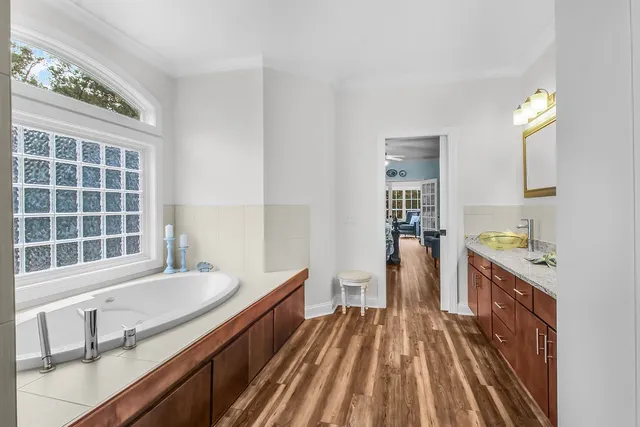 $699,000 | 1068 Picnic Lane Northeast, Townsend, GA 31331