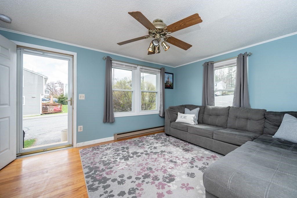 270 Sunderland Road, Unit 47 Worcester, MA 01604 - Photo 4 of 25