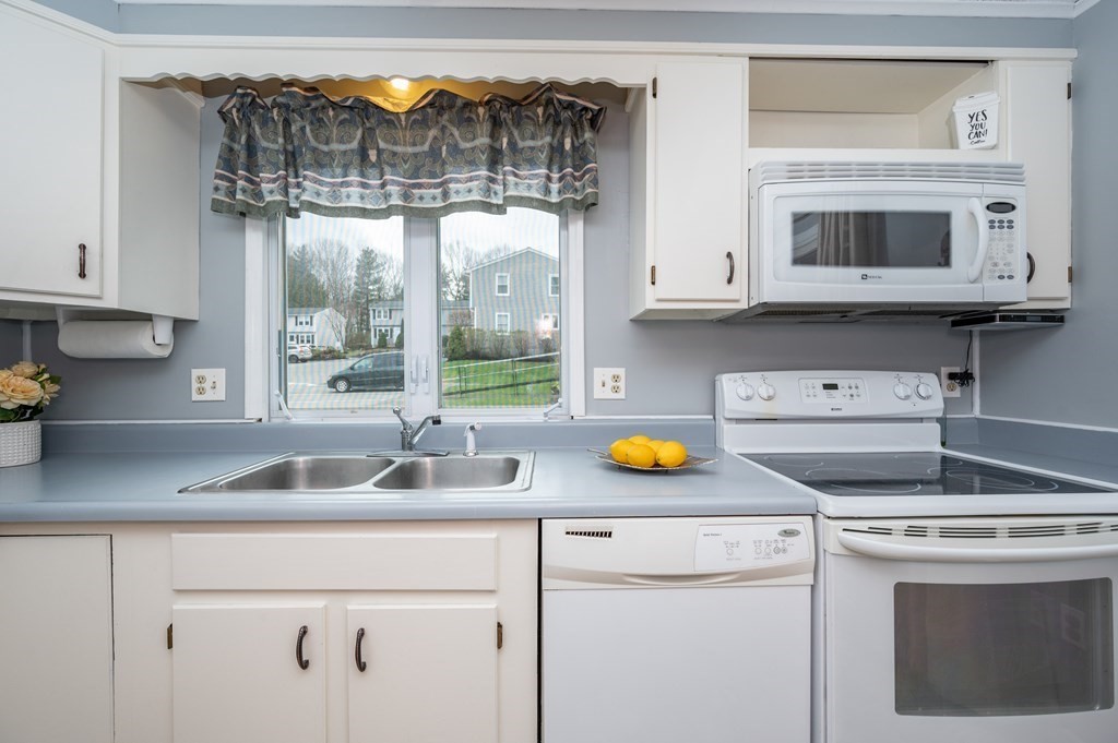 270 Sunderland Road, Unit 47 Worcester, MA 01604 - Photo 8 of 25