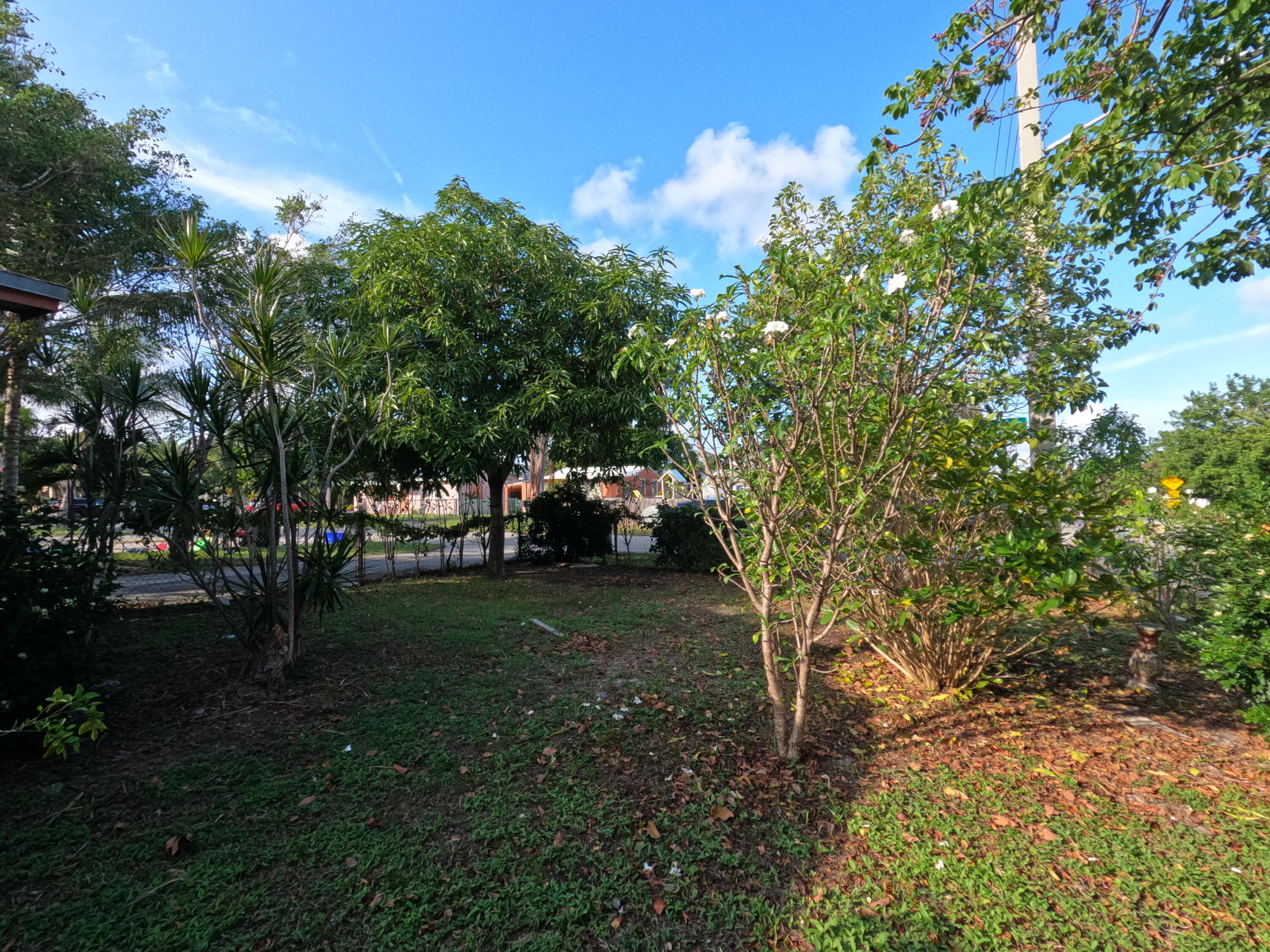 1012 Alto Road Lantana, FL 33462 - Photo 6 of 67 GOPR0871 (1)