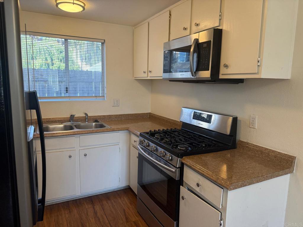 5130 North River Road, Unit A Oceanside, CA 92057 - Photo 9 of 19