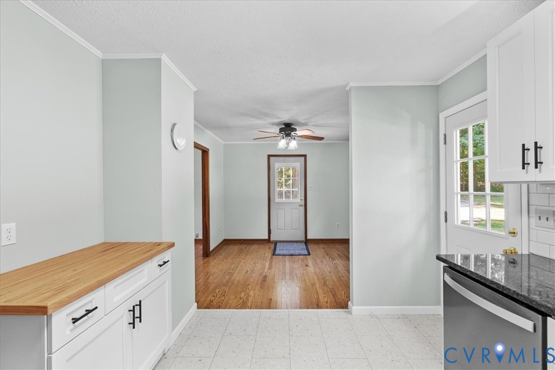 2829 Winningham Road Crewe, VA 23930 - Photo 10 of 45