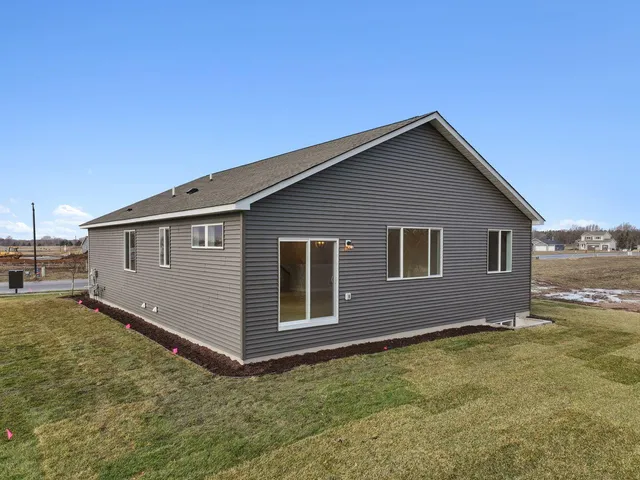 $529,900 | 2165 Westpointe Drive, Hastings, MN 55033
