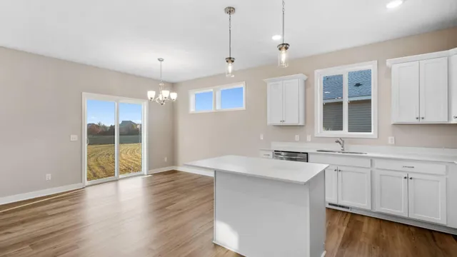 $529,900 | 2165 Westpointe Drive, Hastings, MN 55033