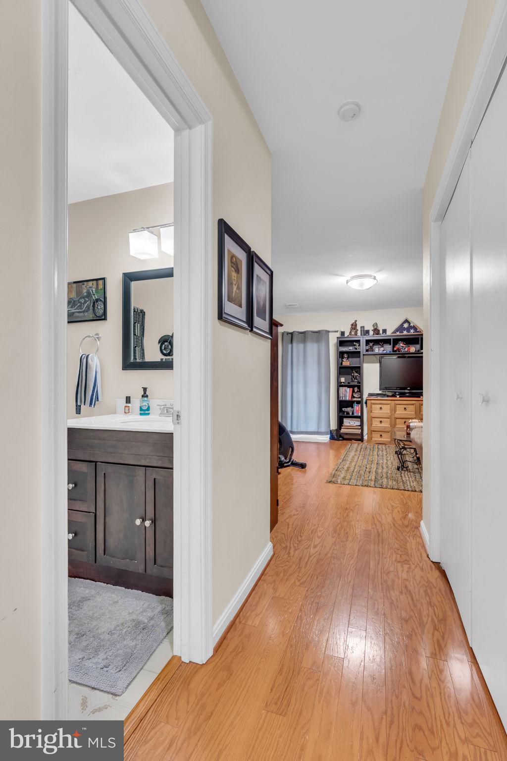 6924 Compton Lane Centreville, VA 20121 - Photo 16 of 23