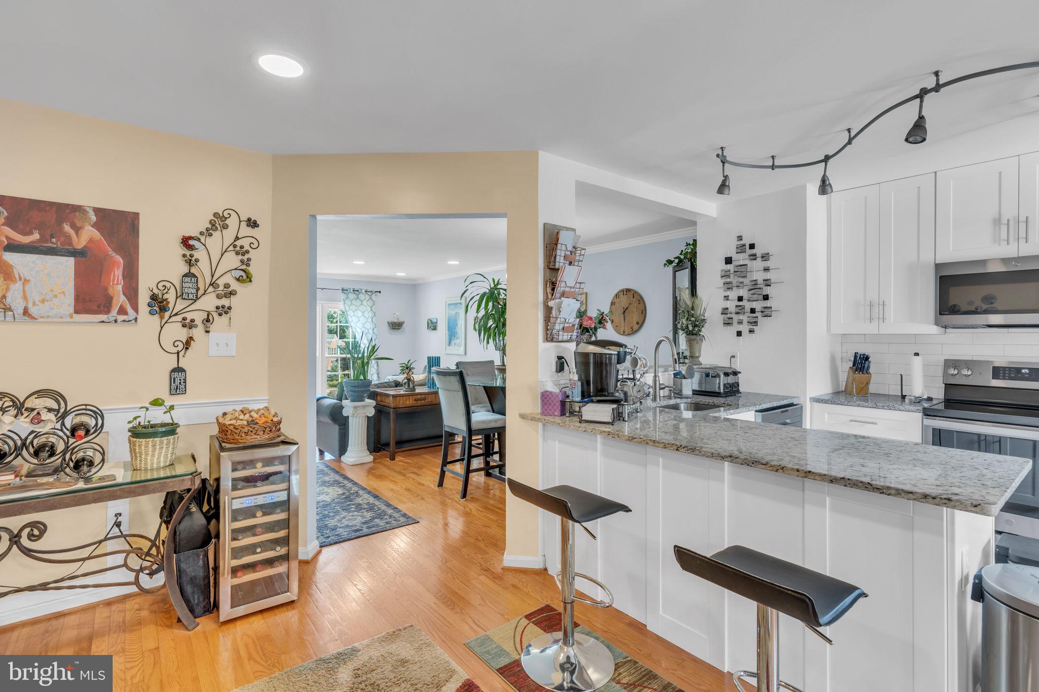 6924 Compton Lane Centreville, VA 20121 - Photo 7 of 23