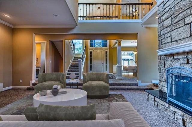 $1,150,000 | 521 West Clark Street, Warrensburg, MO 64093