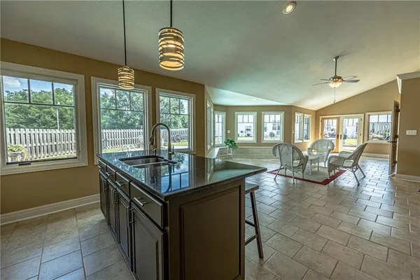 $999,999 | 521 West Clark Street, Warrensburg, MO 64093