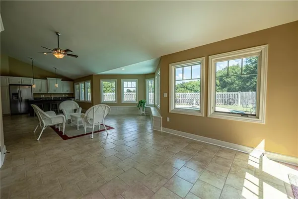 $999,999 | 521 West Clark Street, Warrensburg, MO 64093