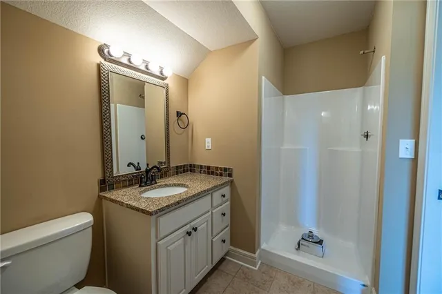 $1,150,000 | 521 West Clark Street, Warrensburg, MO 64093