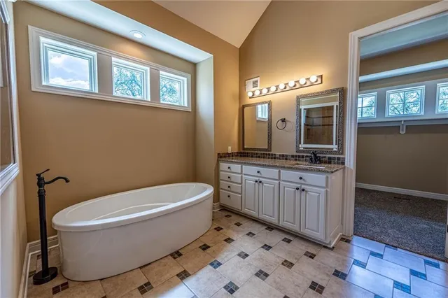 $1,150,000 | 521 West Clark Street, Warrensburg, MO 64093