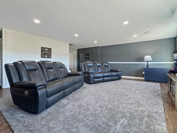$505,000 | 3010 Eastbay Avenue, Balaton, MN 56115