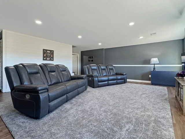 $505,000 | 3010 Eastbay Avenue, Balaton, MN 56115