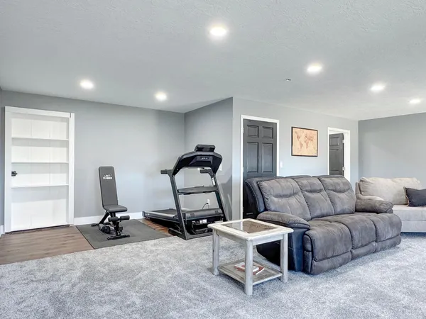 $505,000 | 3010 Eastbay Avenue, Balaton, MN 56115